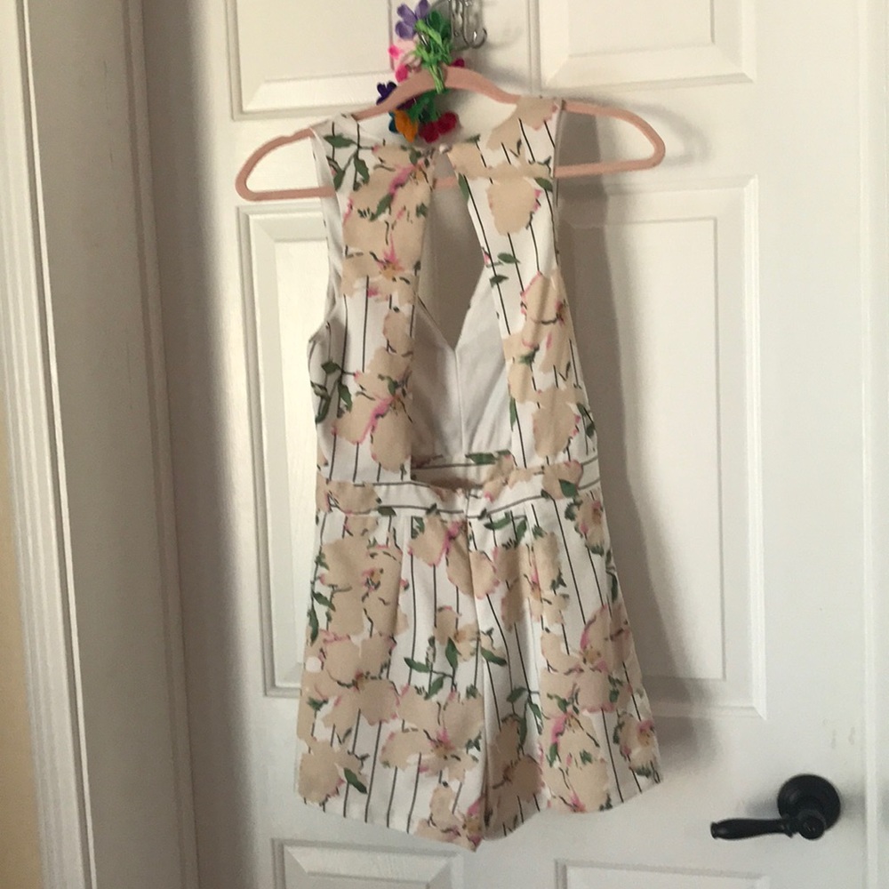 Romper - Picture 2 of 2